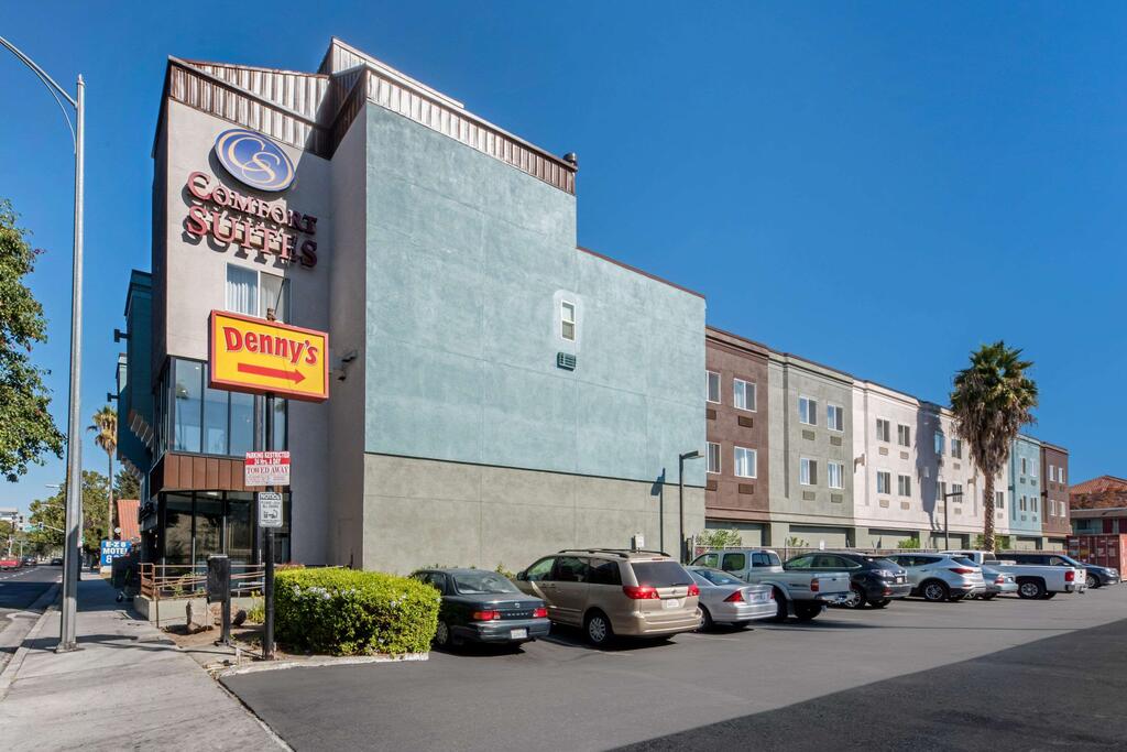 Comfort Suites San Jose Airport - thumb 0
