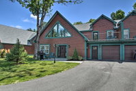 Condo with Grill - Walk to North Conway Cranmore Accommodation San Jose
