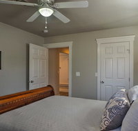 Cozy Home Blocks to Georgetown Square and SU - Accommodation San Jose