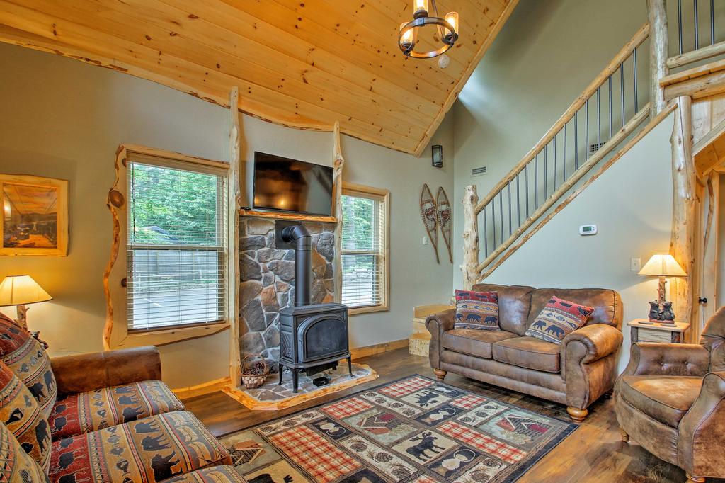 Cranmore Timerhome-Walk To Skiing & N Conway Shops - thumb 2