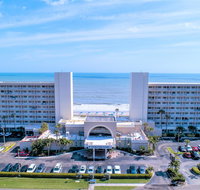 DoubleTree Suites by Hilton Melbourne Beach Oceanfront - Accommodation San Jose