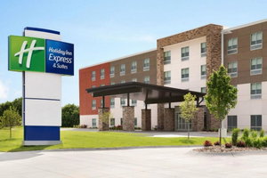 Holiday Inn Express & Suites - San Jose Airport