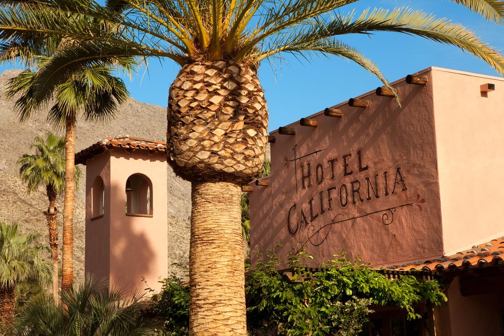 Hotel California - thumb 0