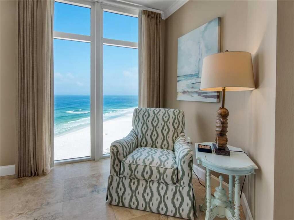 Jade East Towers 1040 - thumb 1