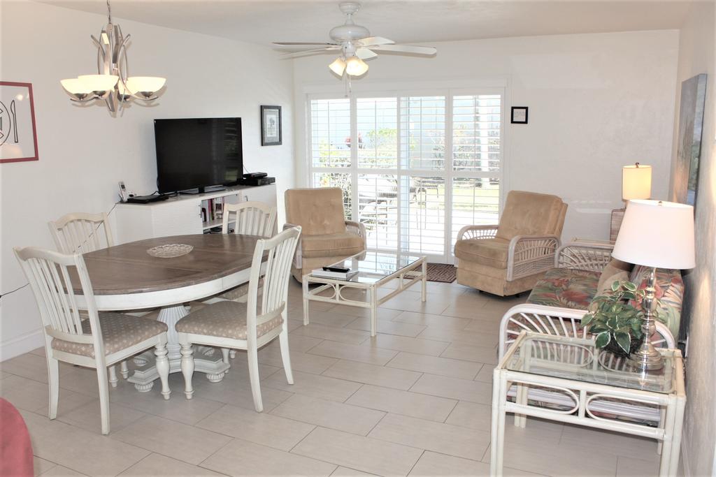 Jamaica Royale 085 Updated & Close To The Beach! - thumb 1