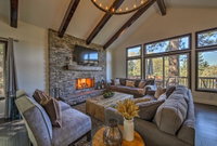 Lake Arrowhead Home with Views - 3 Mi to Village Accommodation San Jose