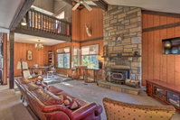 Lakefront Retreat with Boats Less Than 9 Mi to Camelback Mtn Accommodation San Jose