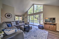 Modern Cabin Less Than 3 Mi to Lake Arrowhead Village Accommodation San Jose