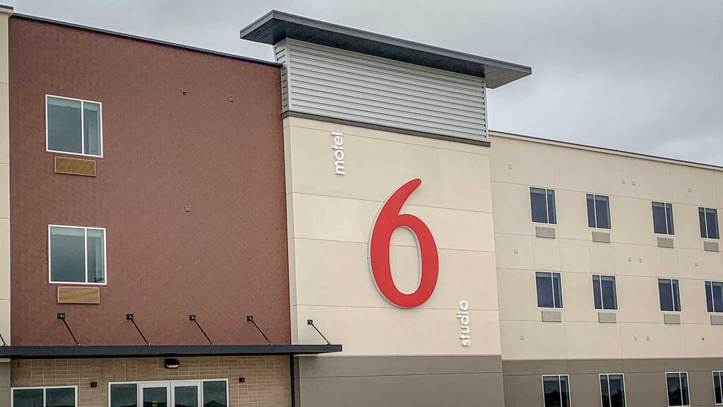 Motel 6 North Platte - East - thumb 3