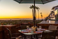 NB-200A - 2-Story Sensational Balboa Beachfront Charm Accommodation San Jose