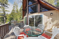 New Listing Spacious Lakeside Retreat - Game Room home Accommodation San Jose