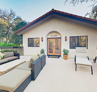 New Listing Tuscan-Style Villa w/ Pool  Hot Tub home - Accommodation San Jose