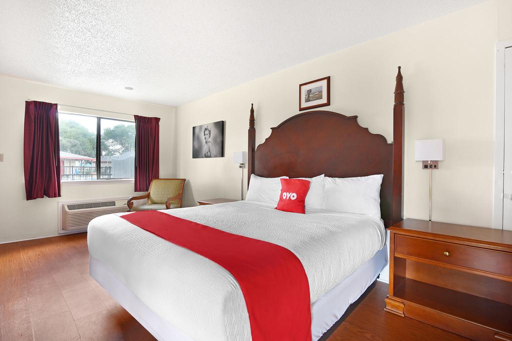 OYO Hotel Lockhart TX - thumb 0