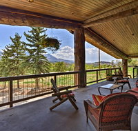 Paonia Apt. on Working Farm w/Deck  Mtn. Views - Accommodation San Jose