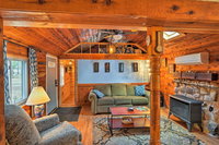 Peaceful Cabin with Fire Pit - Walk to Higgins Lake Accommodation San Jose