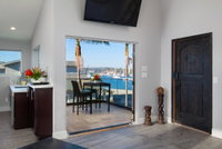 Point Break 3 Condo Accommodation San Jose