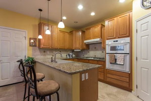 Private Sunny Home 4BR Gr8 Cntrl Loc Garage Kitchn Byard Promo Price Monthly Deal