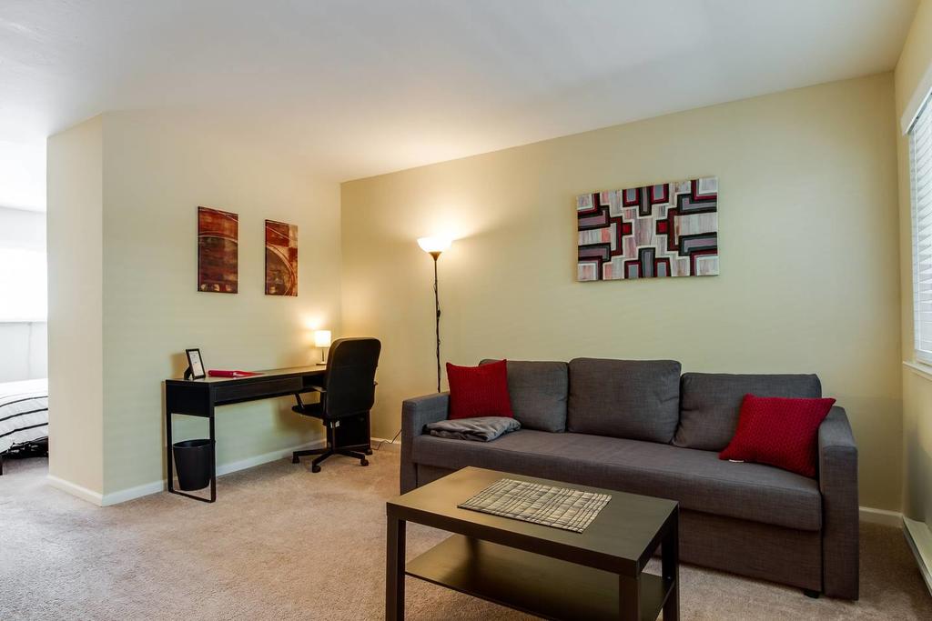 Safe And Clean Apartment Near SJC And DTSJ - thumb 0