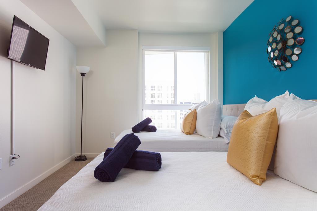 SD Sleek & Stylish Apt - thumb 2