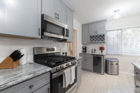 Spacious 2 Bedroom 1.5 Mile To Convention Center  Walk to Beach Accommodation San Jose