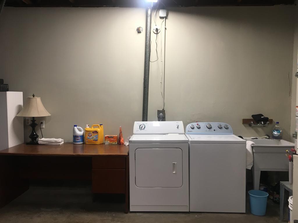 Stylish 5bd3ba In Residential House Located In Center Of Silicon Valley - thumb 1