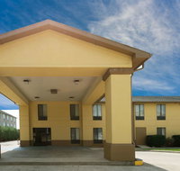 Super 8 by Wyndham Sulphur Lake Charles - Accommodation San Jose