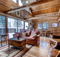 The Black Bear Chalet - Accommodation San Jose