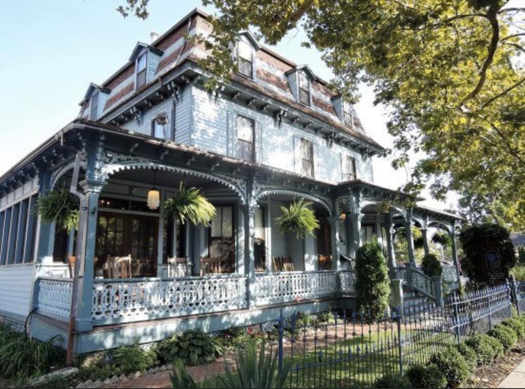 The Hugh Boutique B&B - thumb 0