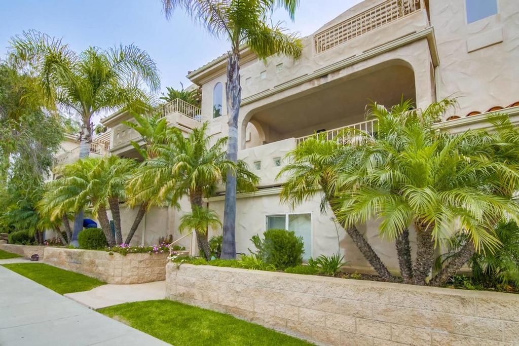 The Jewel Of North Pacific Beach - thumb 2