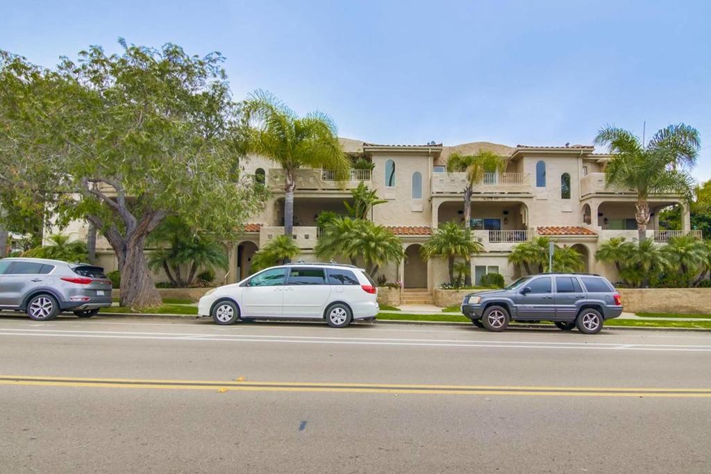 The Jewel Of North Pacific Beach - thumb 1