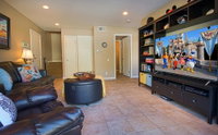 Tron Accommodation San Jose