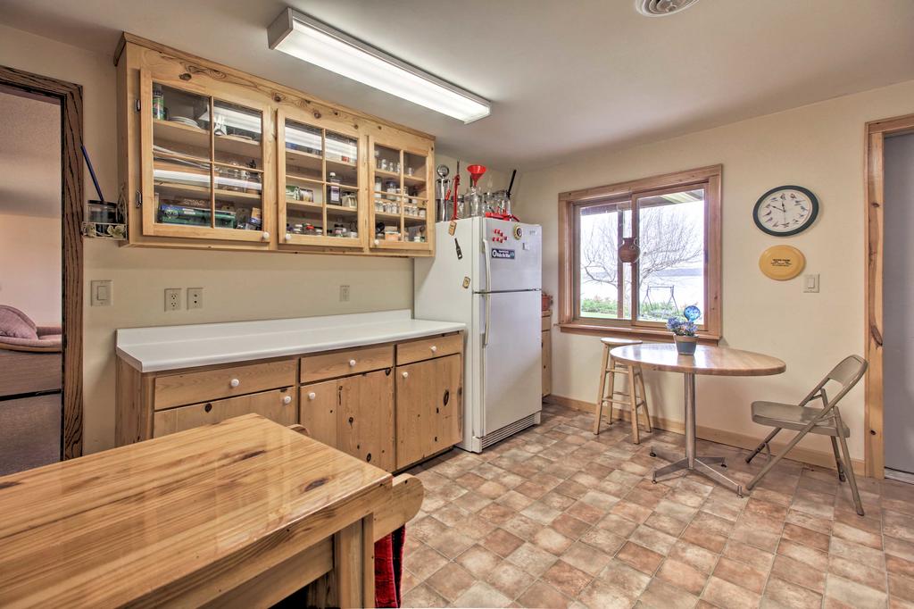 Waterfront Big Stone Lake Home With Dock & Views - thumb 0