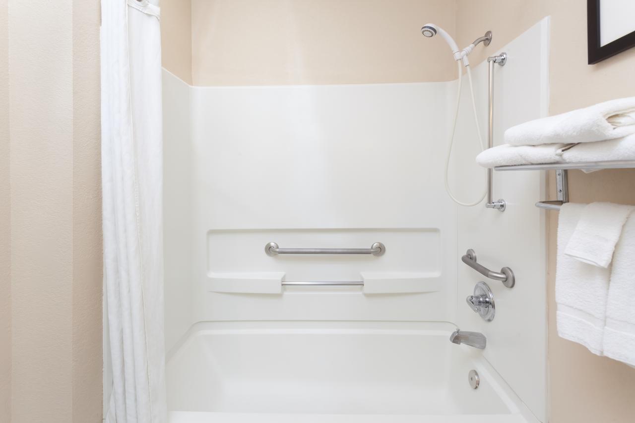 Baymont By Wyndham Decatur - thumb 14