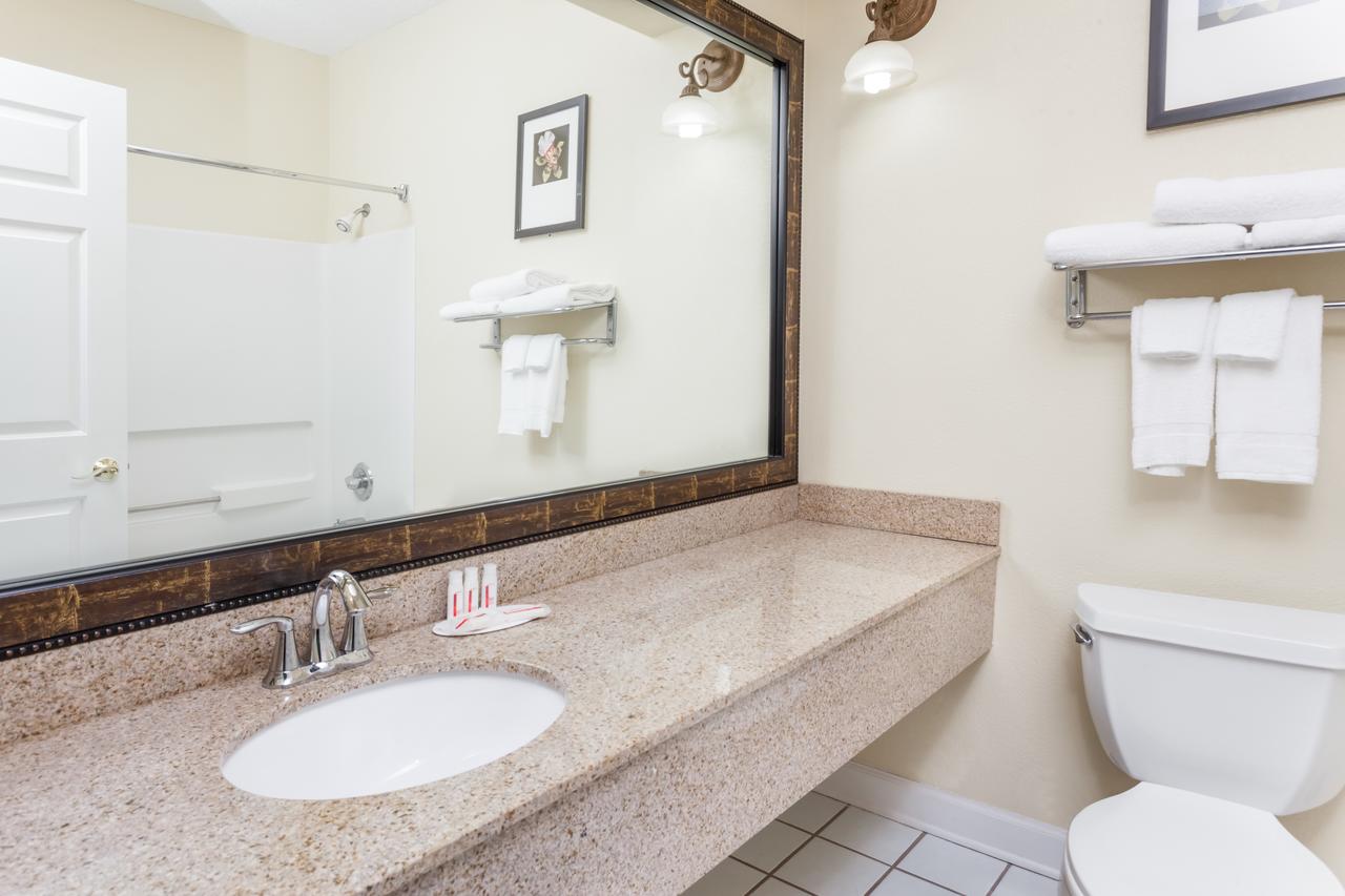 Baymont By Wyndham Decatur - thumb 11