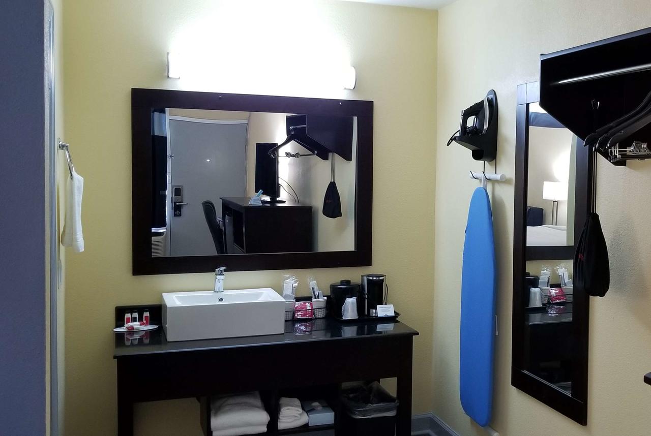 Days Inn By Wyndham Muscle Shoals - thumb 31