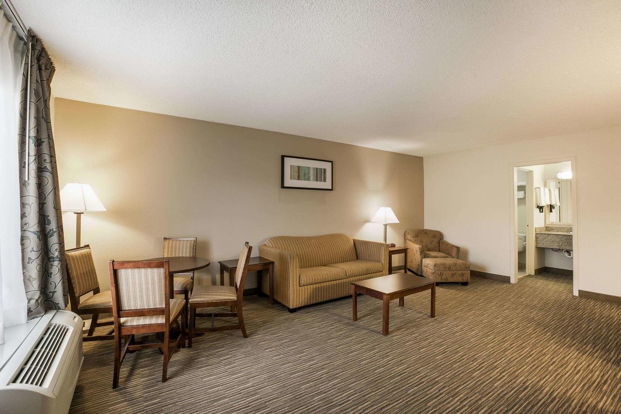 Quality Inn & Suites Eufaula - thumb 19