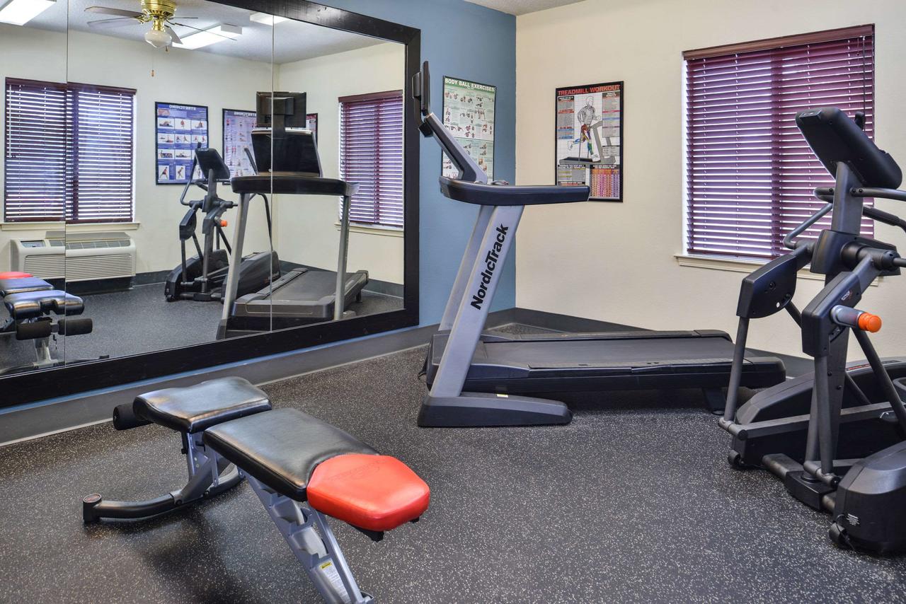 Quality Inn & Suites Northpark - thumb 9