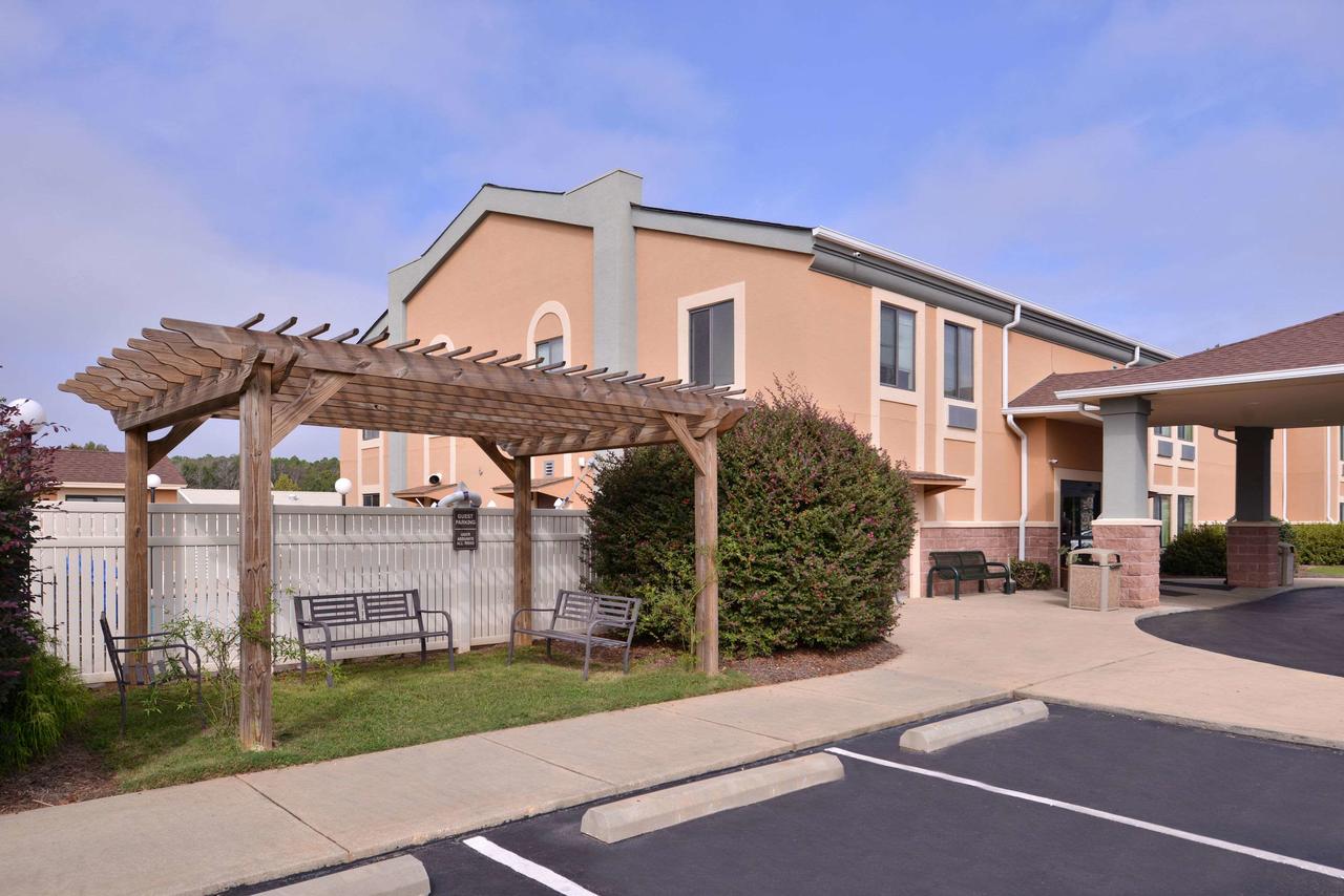 Quality Inn & Suites Northpark - thumb 19