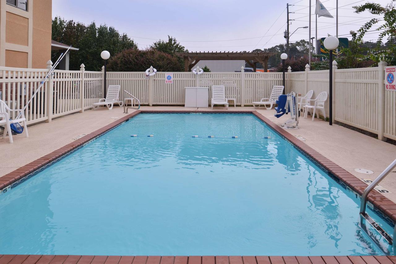 Quality Inn & Suites Northpark - thumb 16