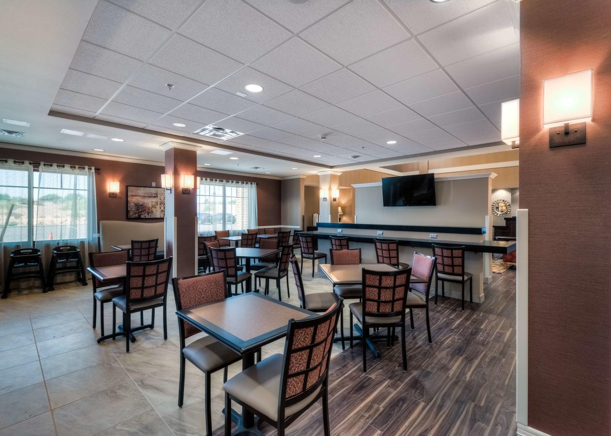 Best Western Plus Chandler Hotel & Suites - thumb 4
