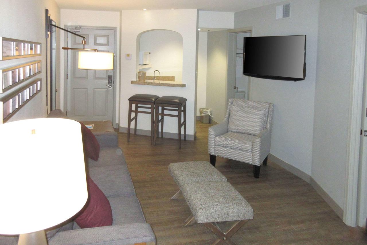 Windmill Suites Surprise, An Ascend Hotel Collection Member - thumb 11