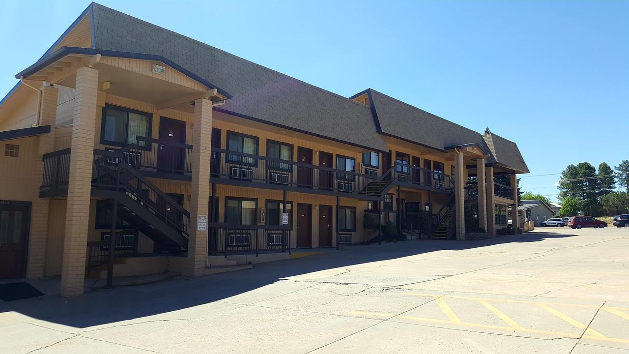 The KC Motel Show Low - thumb 15