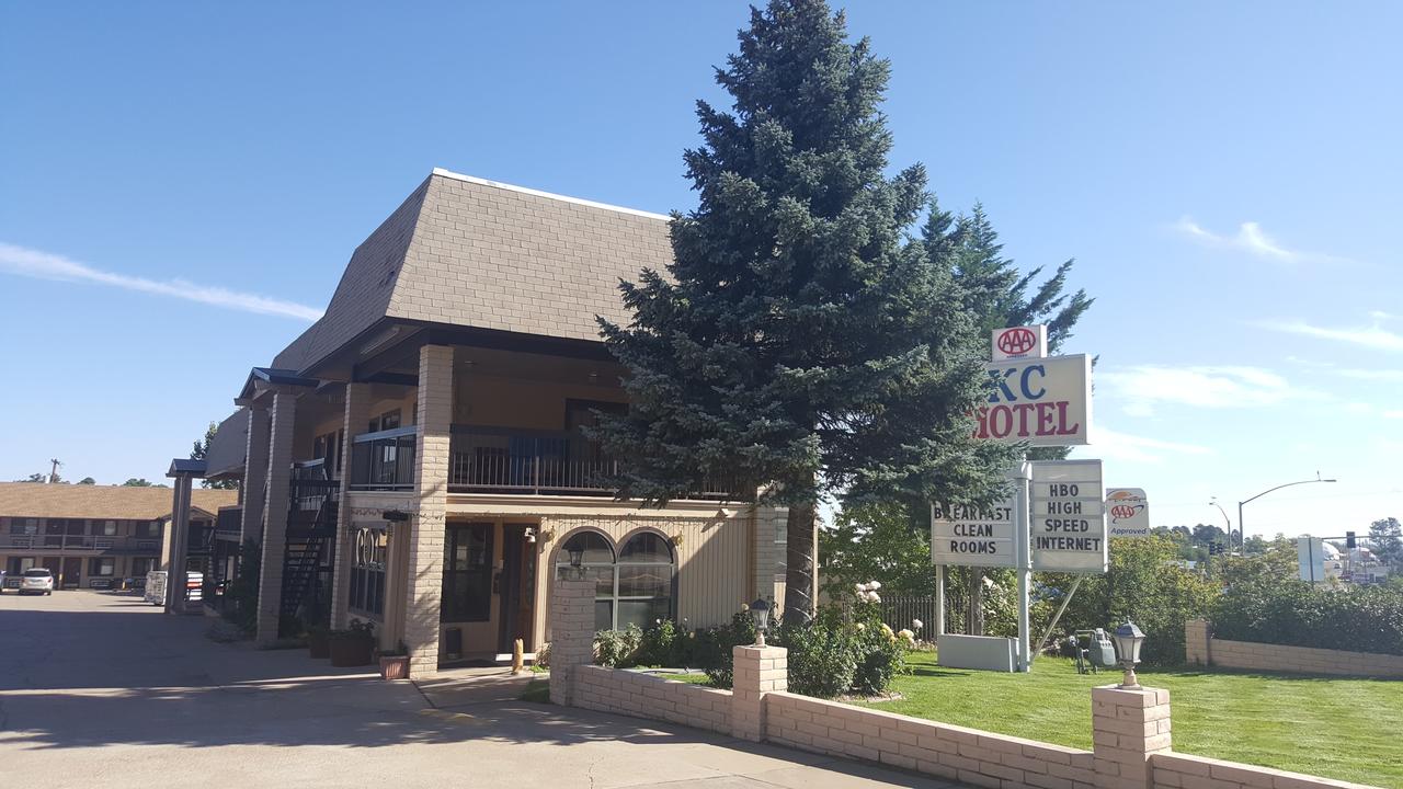 The KC Motel Show Low - thumb 12