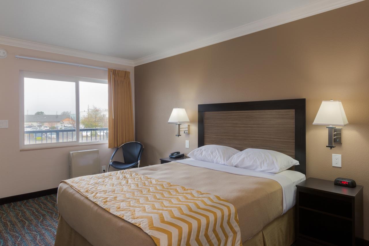 Travelodge By Wyndham Eureka - thumb 7