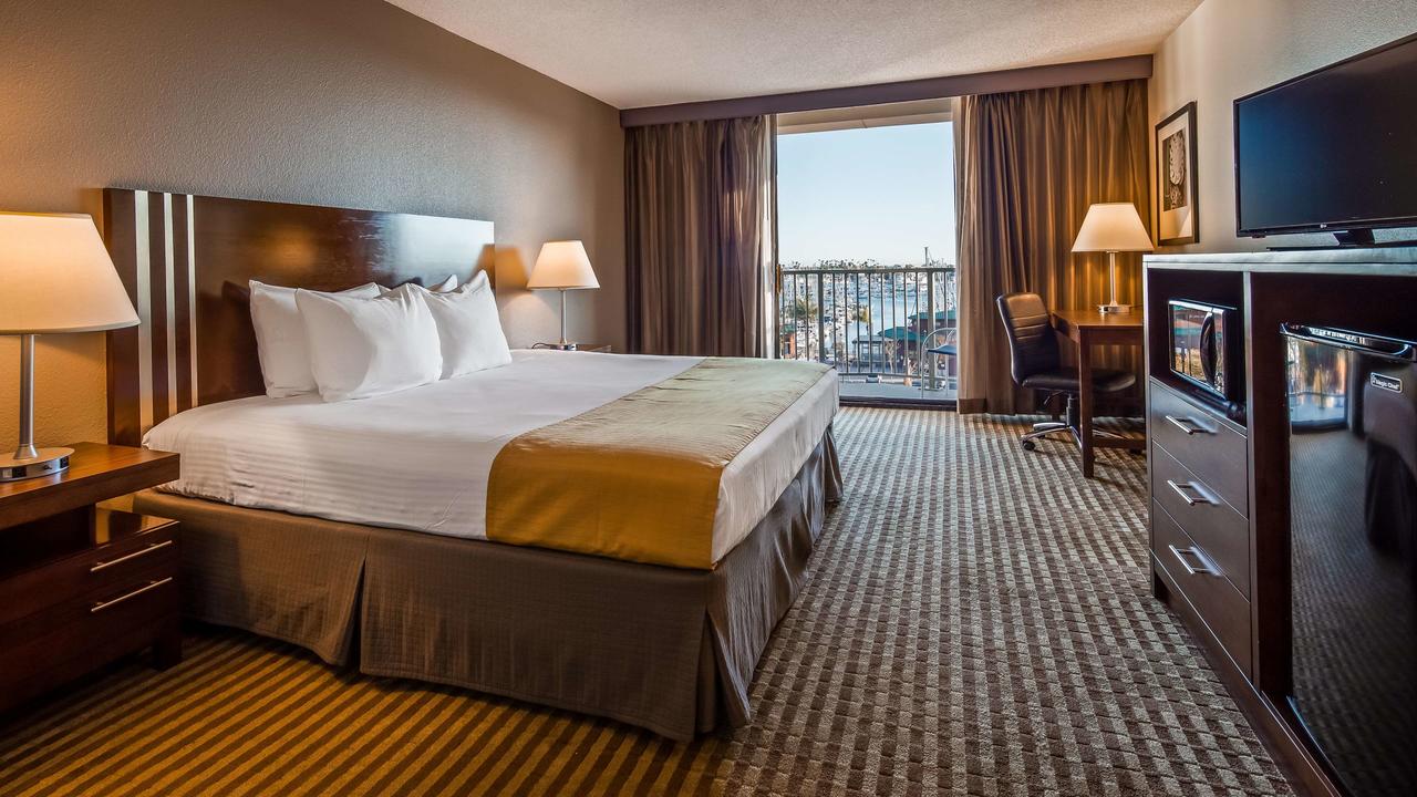 Best Western Yacht Harbor Hotel - thumb 33