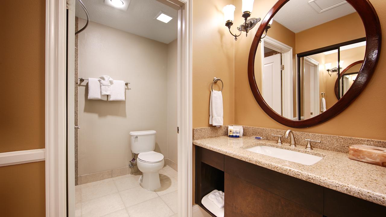 BEST WESTERN PLUS San Pedro Hotel & Suites - thumb 5