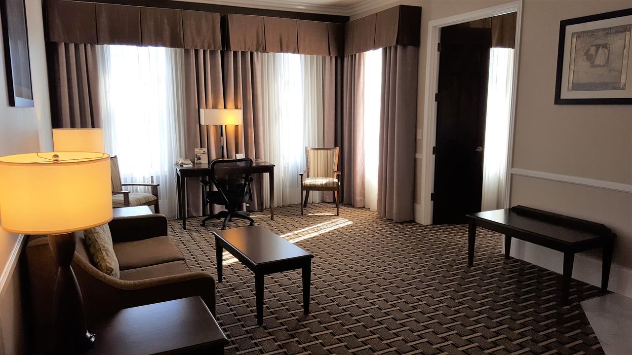 BEST WESTERN PLUS San Pedro Hotel & Suites - thumb 15