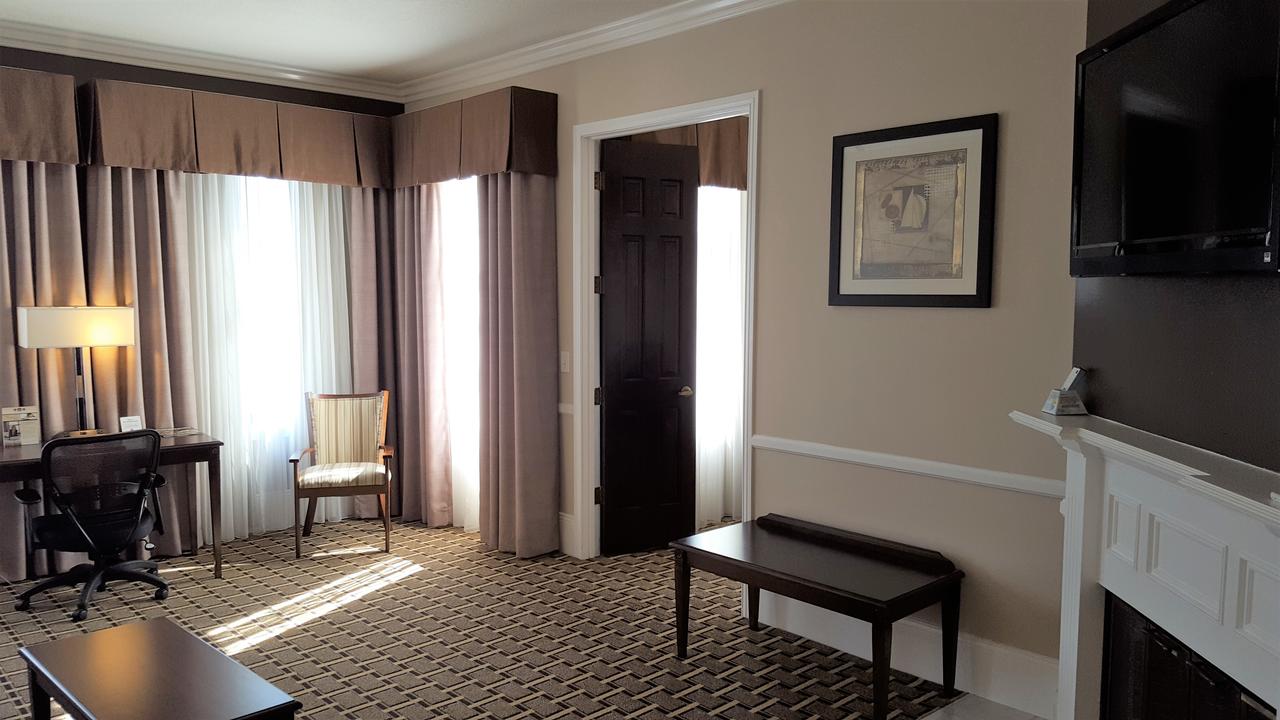 BEST WESTERN PLUS San Pedro Hotel & Suites - thumb 16