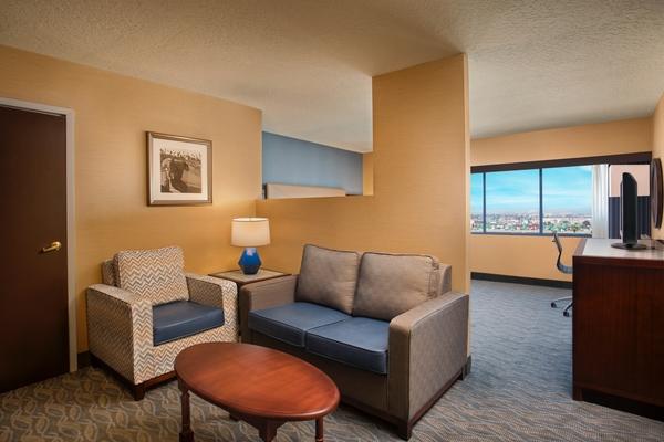 Crowne Plaza Hotel Los Angeles Harbor - thumb 29