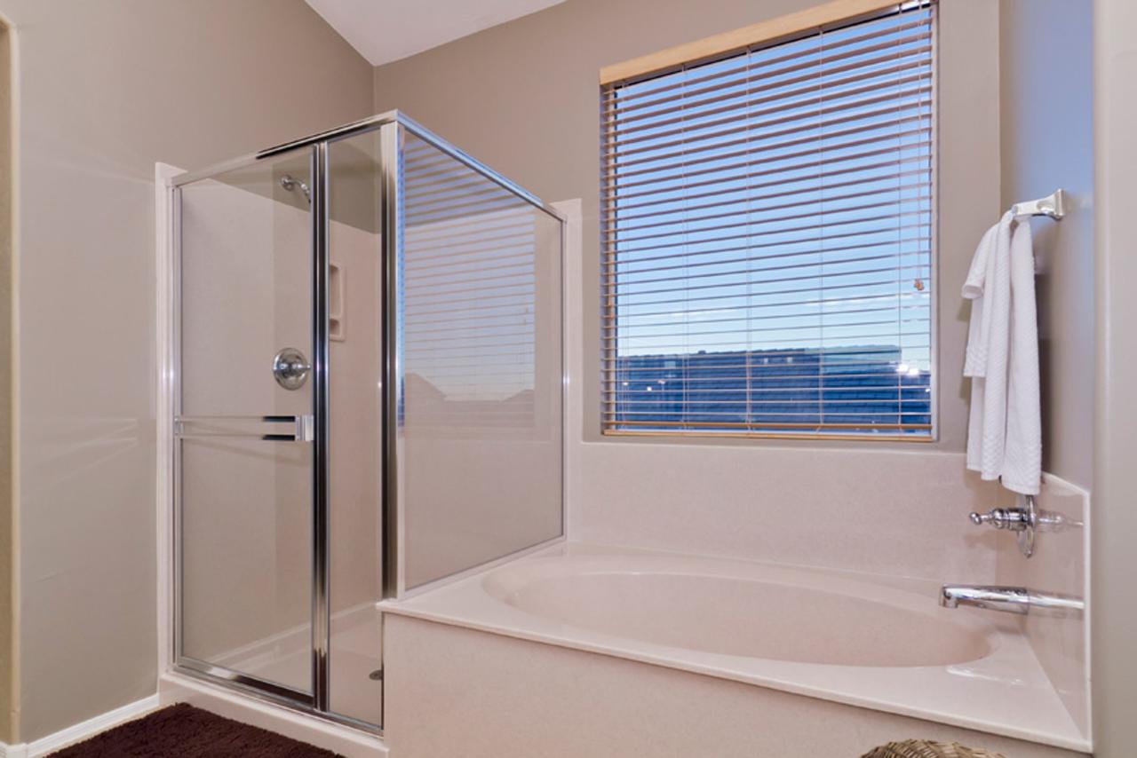 Peoria Desert Splendor 5 BR By Casago - thumb 17